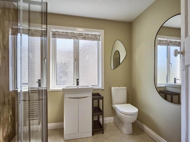 25 Sandringham Drive, BANGOR, BT20 5NA