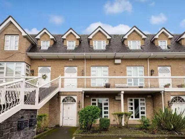 25 Swiftwood, Saggart, Co. Dublin is for sale