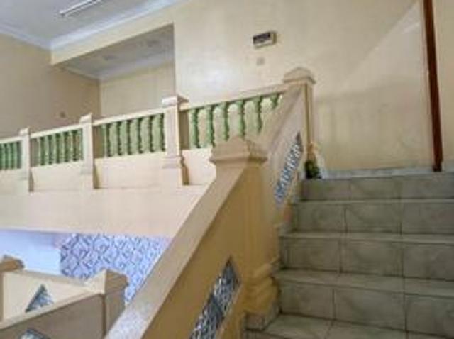 25 Storey Corner Taman Bukit Jaya 6 Bed Partially Furnished Ulu Tiram