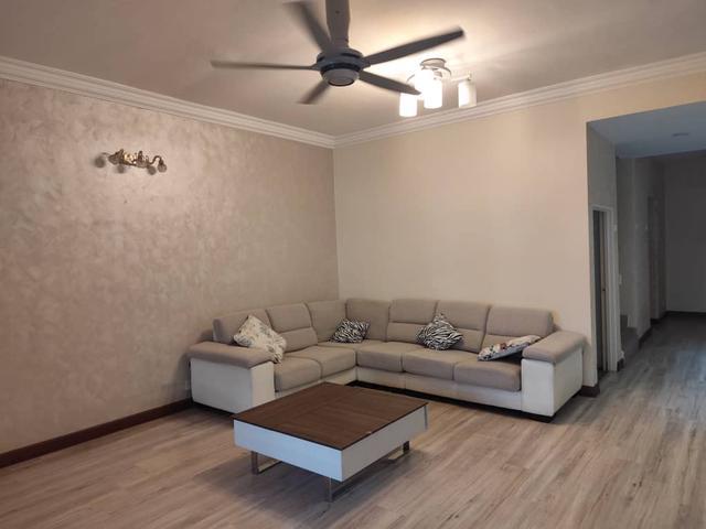 25 Storey Anggun city Country homes