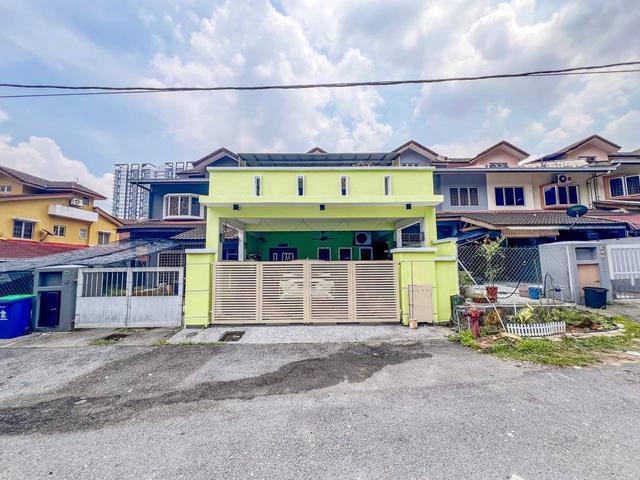 25 Storey Taman Equine Seri Kembangan