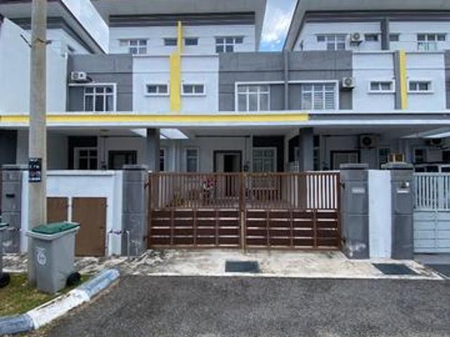 25 Storey Taman Merak Melaka