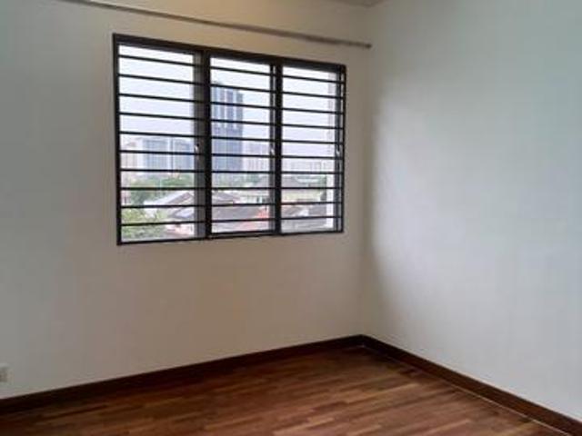 25 storey terrace house at Rampai 37 Taman Sri Rampai