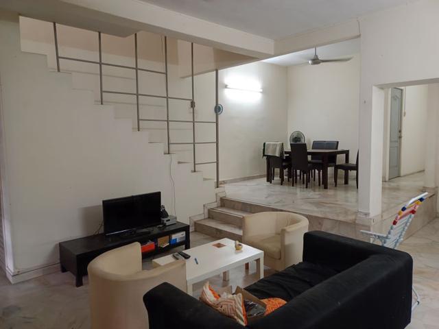 25 storey terrace house for sale in Wangsa Baiduri SS 12 Subang Jaya
