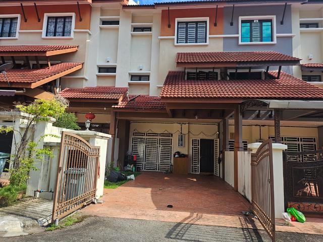 25 Storey Terrace Sunway Bukit Gambir House for Rent