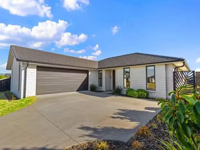 25 Stevenson Drive, Papamoa, Tauranga For Sale