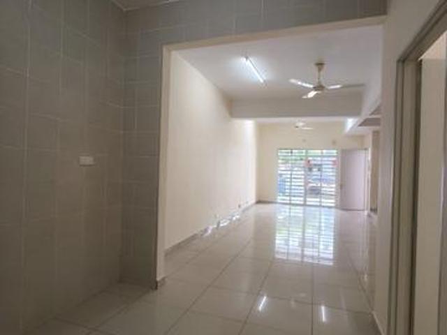25 sty house 5 room Residences bandar tun Hussein cheras Selangor