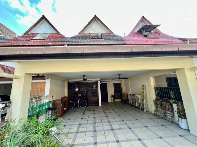 25 Sty Terrace House Bukit Antrabangsa