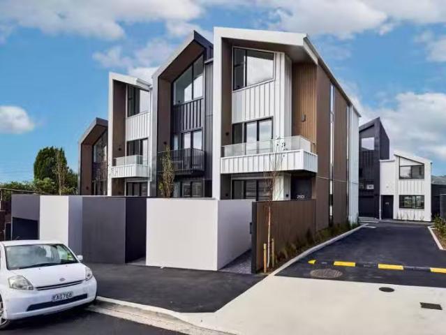 25C Thompson Street, Mount Cook, Wellington City For Sale