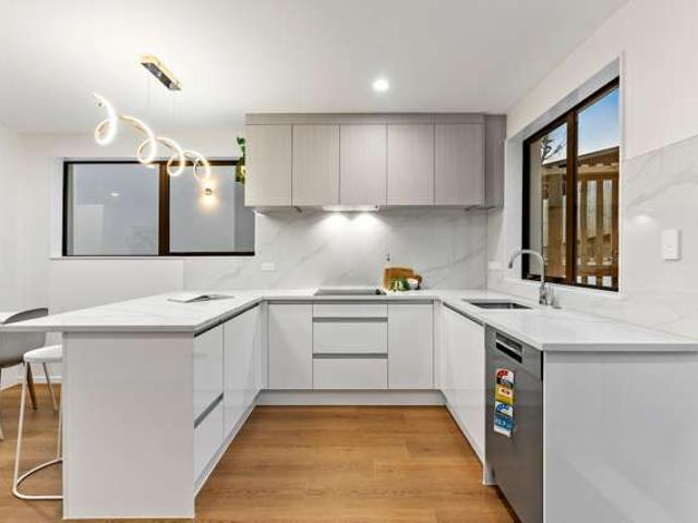 25D Acacia Road, Torbay, North Shore City
