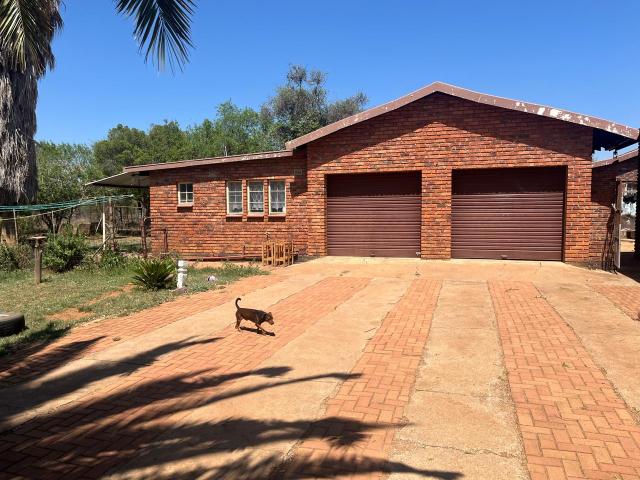 25Ha Farm for sale in the Bushveld