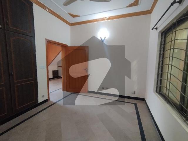 25x40 Triple Storie House For Sale In G 13