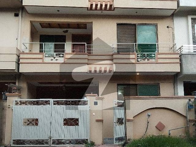 25x40 Beautiful House For Sale in G 13