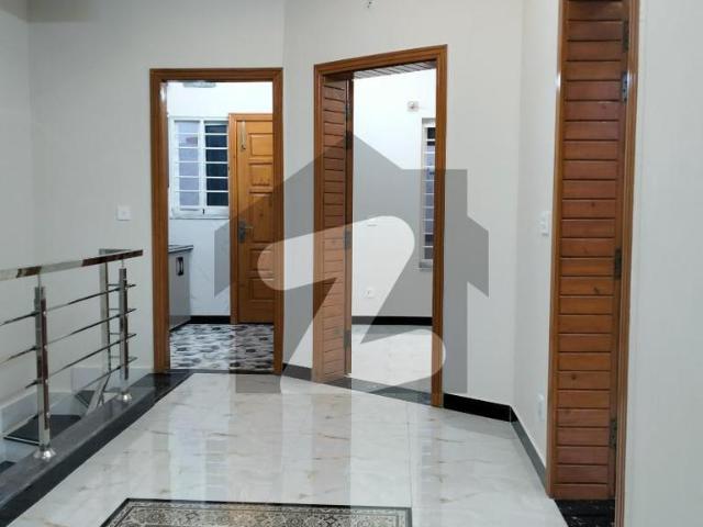 25x40 Double Story House For Rent G 13/1
