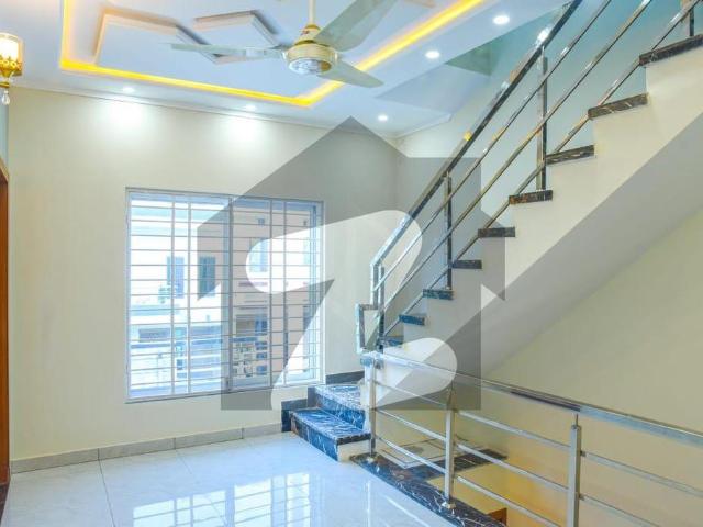 25x40 house for sale in G13 Islamabad G 13
