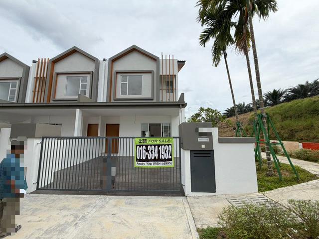 25x75 2 Storey Terrace END LOT Taman Myra Gardens KundangRawang