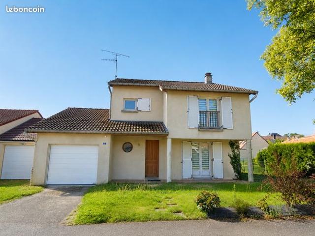 260505/RP Maison familiale 4 chambres avec double garage à ANCEMONT sur un Terrain de 770 m²