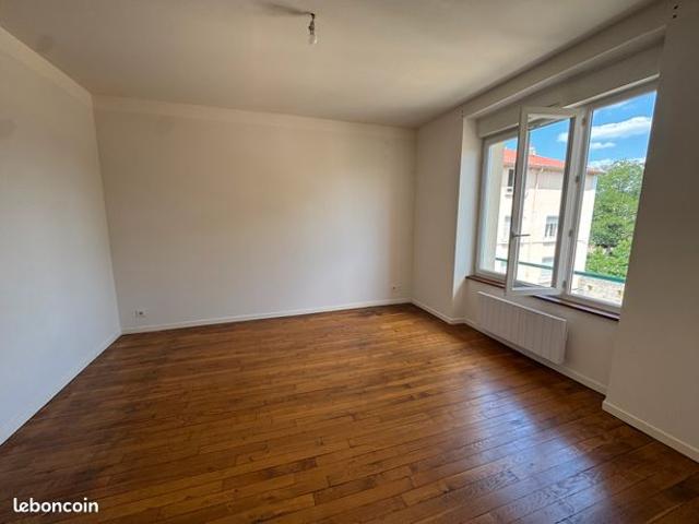 260702/FC Verdun, appartement type F3