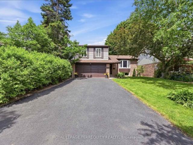 2609 Oak Row Crescent, Mississauga, ON, L5L 1P7 house for sale | Listing ID W13248 | Royal LePage