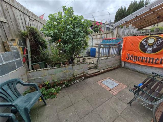 240,000 | 63 Glenmore Drive, Drogheda, Louth O'Brien Collins Little 5015 MyHome. Ie Residential