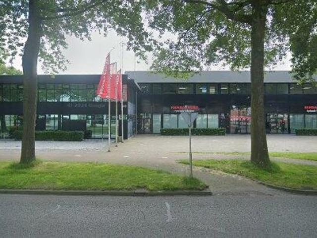 260 m2 office space for rent in Tilburg