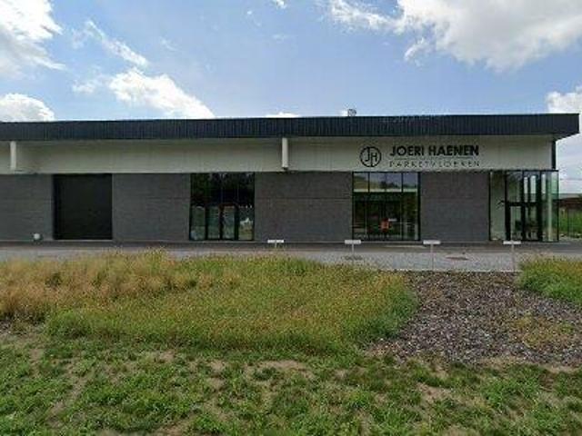 260 m2 office space for sale in Diepenbeek