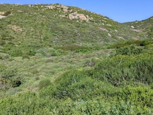 260 m² Land available in St Helena Views