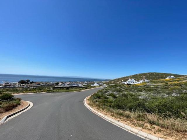 260 m² Land available in St Helena Views