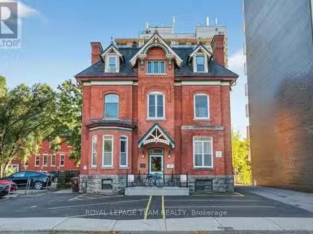 260 Somerset Street W, Ottawa, ON, K2P 0J6 investment for sa.
