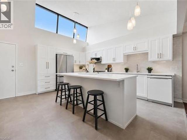 260 Sheldon Avenue N Unit# Ph2, Kitchener, ON, N2H 6P2 condo for sale | Listing ID 40846 | Royal LePage