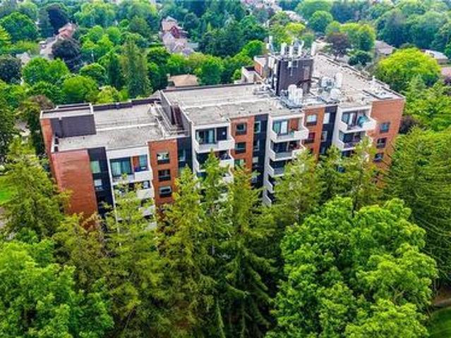 260 Sheldon Avenue N Unit# 401, Kitchener, ON, N2H 6P2 condo for sale | Listing ID 40845 | Royal LePage