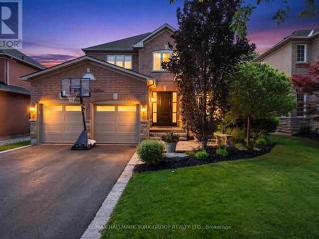 260 Willis Drive, Aurora, ON, L4G 7M2 house for sale | Listing ID N13446 | Royal LePage