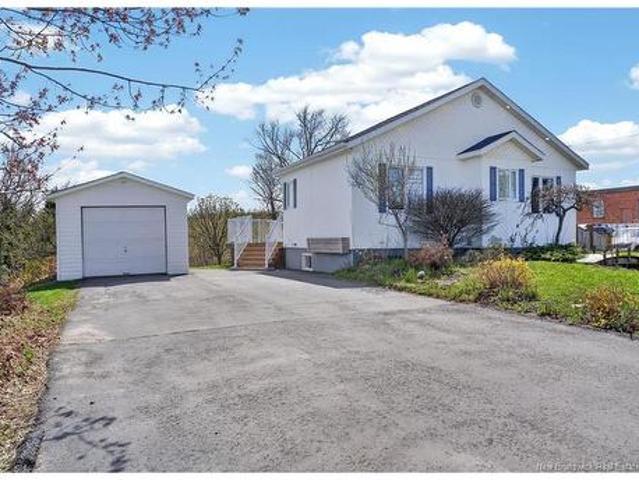 260 Victoria St, Dalhousie, NB, E8C 2R7 house for sale | Listing ID NB138921 | Royal LePage