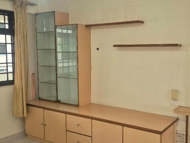 260A Sengkang East Way HDB Apartment For Sale, $780,000, 3 Bed 2 Bath 969 sqft $805.00 psf