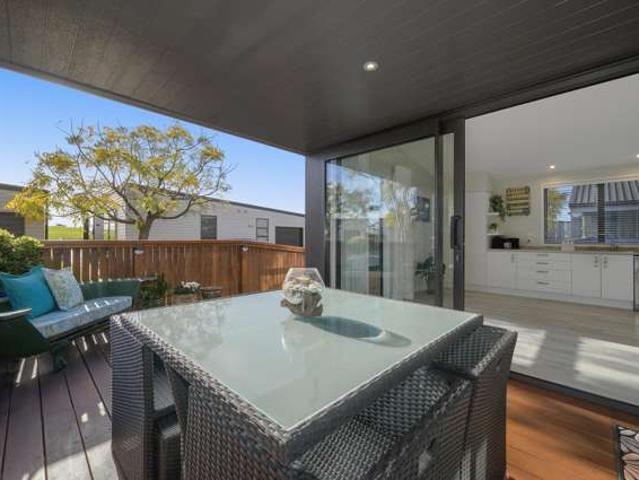 261/61 Golden Sands Drive, Papamoa, Tauranga