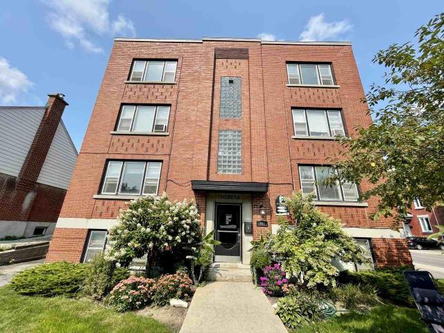 261 Fifth Ave. 1 Bedroom Apartment for Rent at 261 Fifth Ave, Ottawa, ON K1S 2N4 The Glebe
