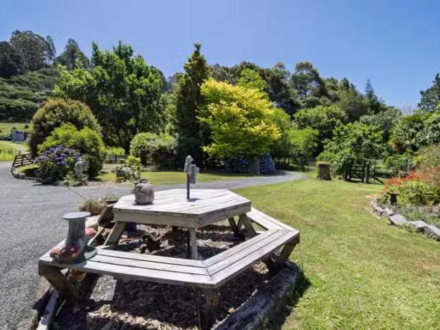 261 Manawahe Road, Matata, Whakatane