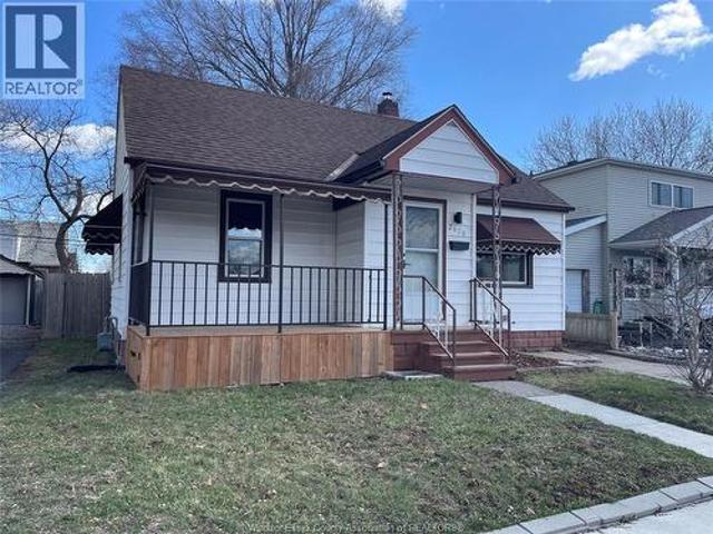 2628 Alexis, Windsor, ON, N8W 3Z9 house for sale | Listing ID 26009 | Royal LePage