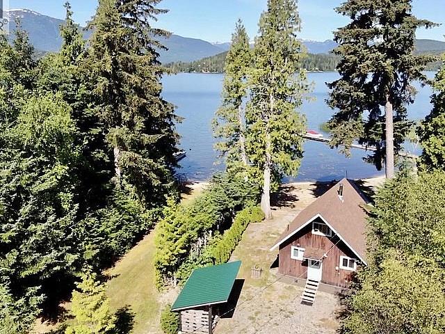 2621 2625 1st Avenue Terrace, British Columbia