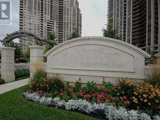 2622 Humberwood Boulevard, Toronto, ON, M9W 7J4 lease for lease | Listing ID W13608 | Royal LePage