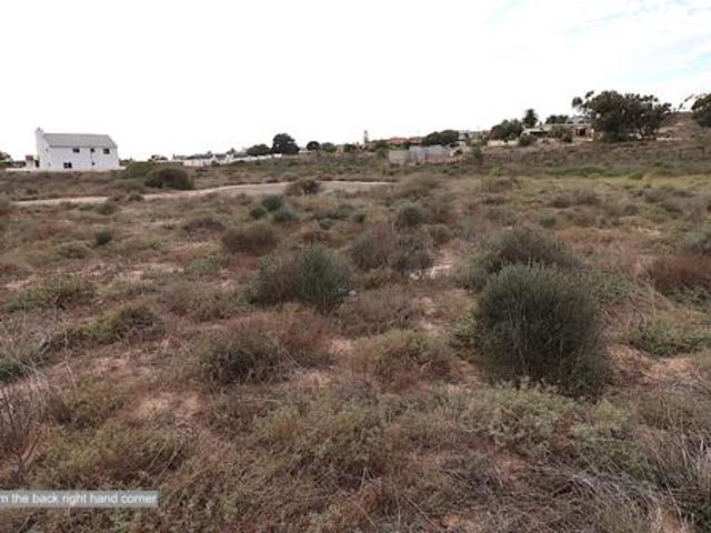 263 m² Land available in St Helena Views