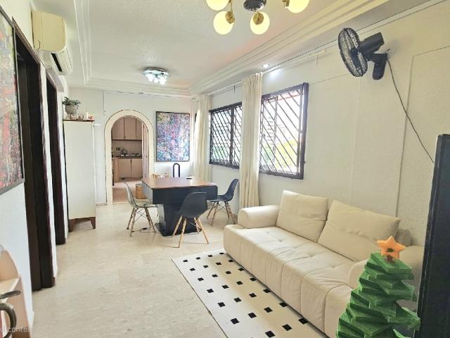 263 Serangoon Central Drive HDB Apartment For Sale, $599,000, 2 Bed 2 Bath 861 sqft $696.00 psf