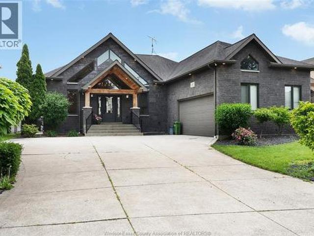 263 Russel Woods Drive, Lakeshore, ON, N8N 4K6 house for sale | Listing ID 26013 | Royal LePage
