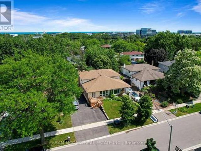 2644 Altadena Court, Mississauga, ON, L5K 1G2 house for sale | Listing ID W13485 | Royal LePage