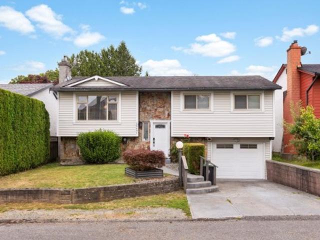 2648 A Avenue, Langley, BC, V4W 3E1 Single Family Property For Sale | Listing ID R3145 | Royal LePage