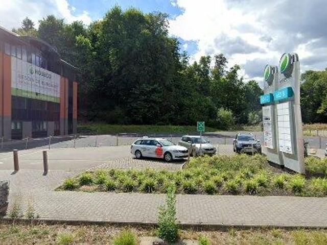 264 2561 m2 office space for rent in Namen