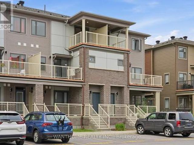 264 Anyolite Private, Ottawa, ON, K2J 7J3 townhouse for sale | Listing ID X13570 | Royal LePage
