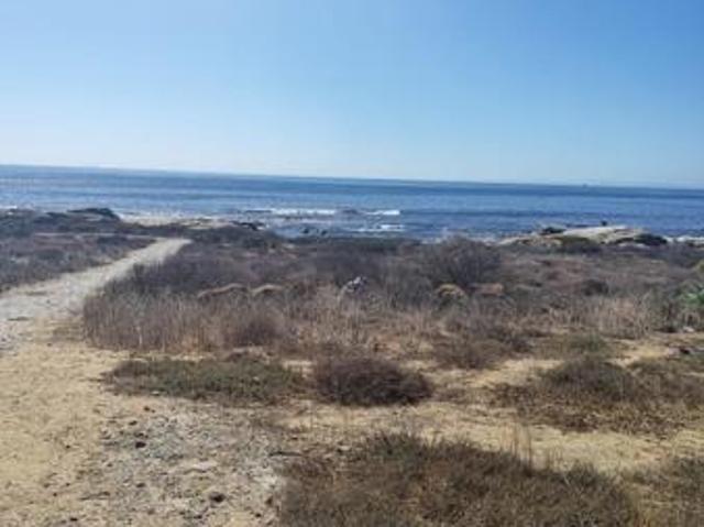 264 m² Land available in St Helena Views
