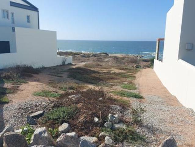 264 m² Land available in St Helena Views