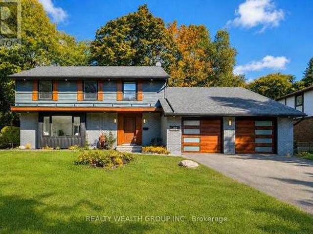 264 Shakespeare Drive, Waterloo, ON, N2L 2T6 house for sale | Listing ID X13725 | Royal LePage